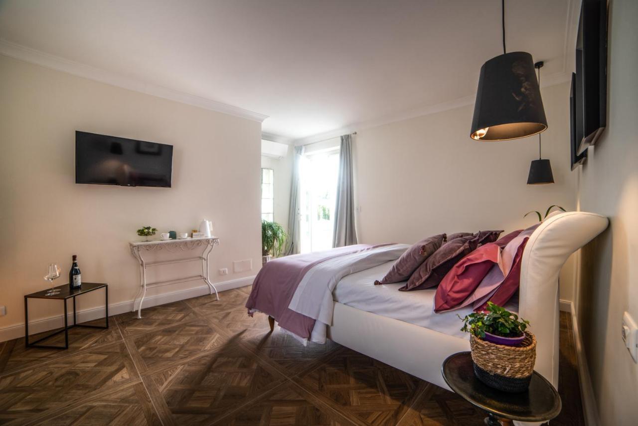 Borgo Piani - Camere Di Charme Mango Extérieur photo