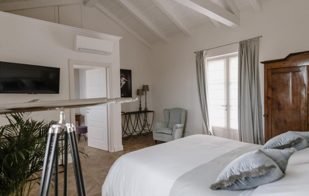 Borgo Piani - Camere Di Charme Mango Extérieur photo